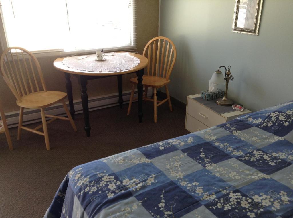 Motel De La Montagne Orford Room photo